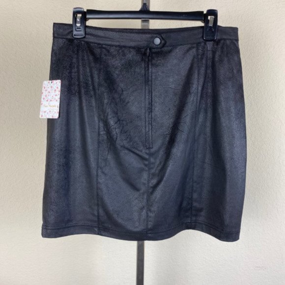 NWT Free People: Rumi Ruched Suede Mini Skirt - Picture 4 of 6